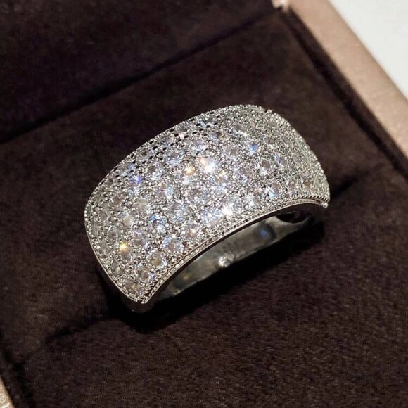 ZUMA BRIDAL WEDDING ENGAGMENT RING - Picture 5 of 5